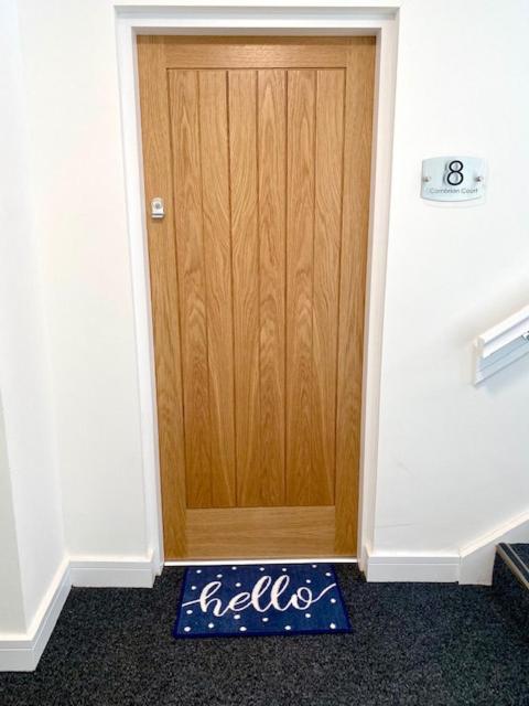 Lovely New 2 Bedroom Condo With Stunning Seaviews Penmaen-mawr Exteriör bild