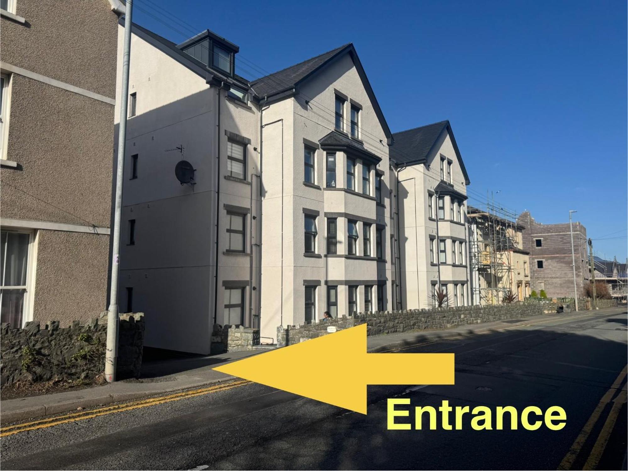 Lovely New 2 Bedroom Condo With Stunning Seaviews Penmaen-mawr Exteriör bild